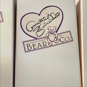 Annette Funicello Collectible Bear Co 
2/bears in box